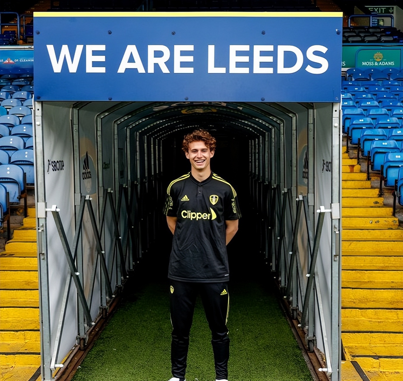 江南体育官网加时末段皇家社会官宣签约风云突变莱比锡转会期防线松动，现场解说直呼：新奥尔良鹈鹕防线松动备战NBA总决赛的简单介绍