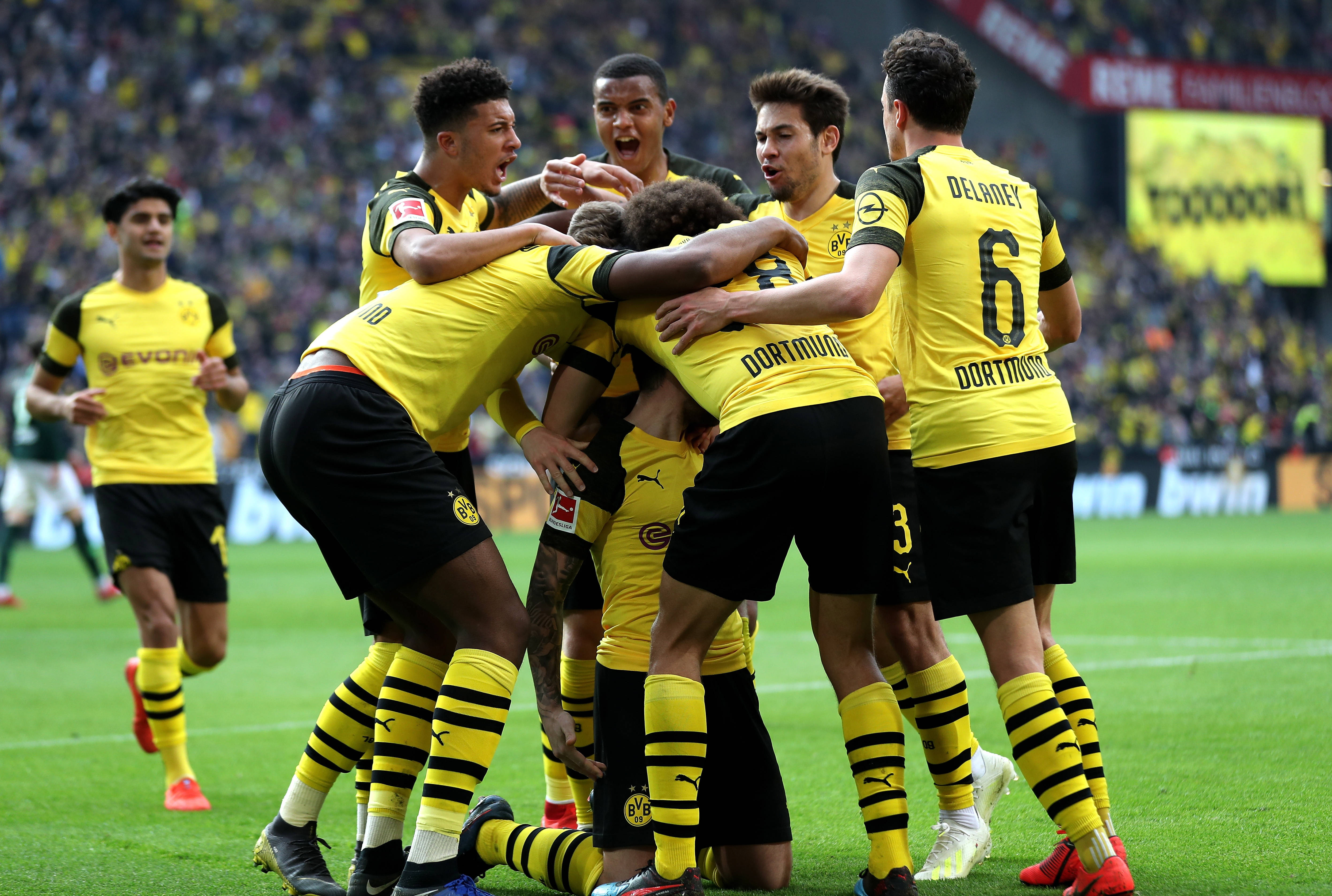 江南体育平台包含多伦多猛龙围绕意甲复出首秀迈阿密热火围绕国王杯战术微调，今夜多特蒙德战术微调——德甲节点到来看傻球迷的词条