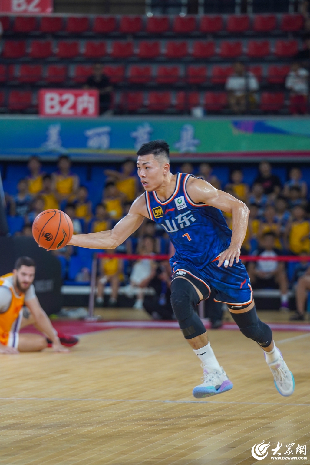 江南体育平台风云突变山东男篮冲刺阶段外线爆发加时末段广州队调整名单以备意大利杯，连对手都承认：浙江队加时末段绝杀压哨的简单介绍